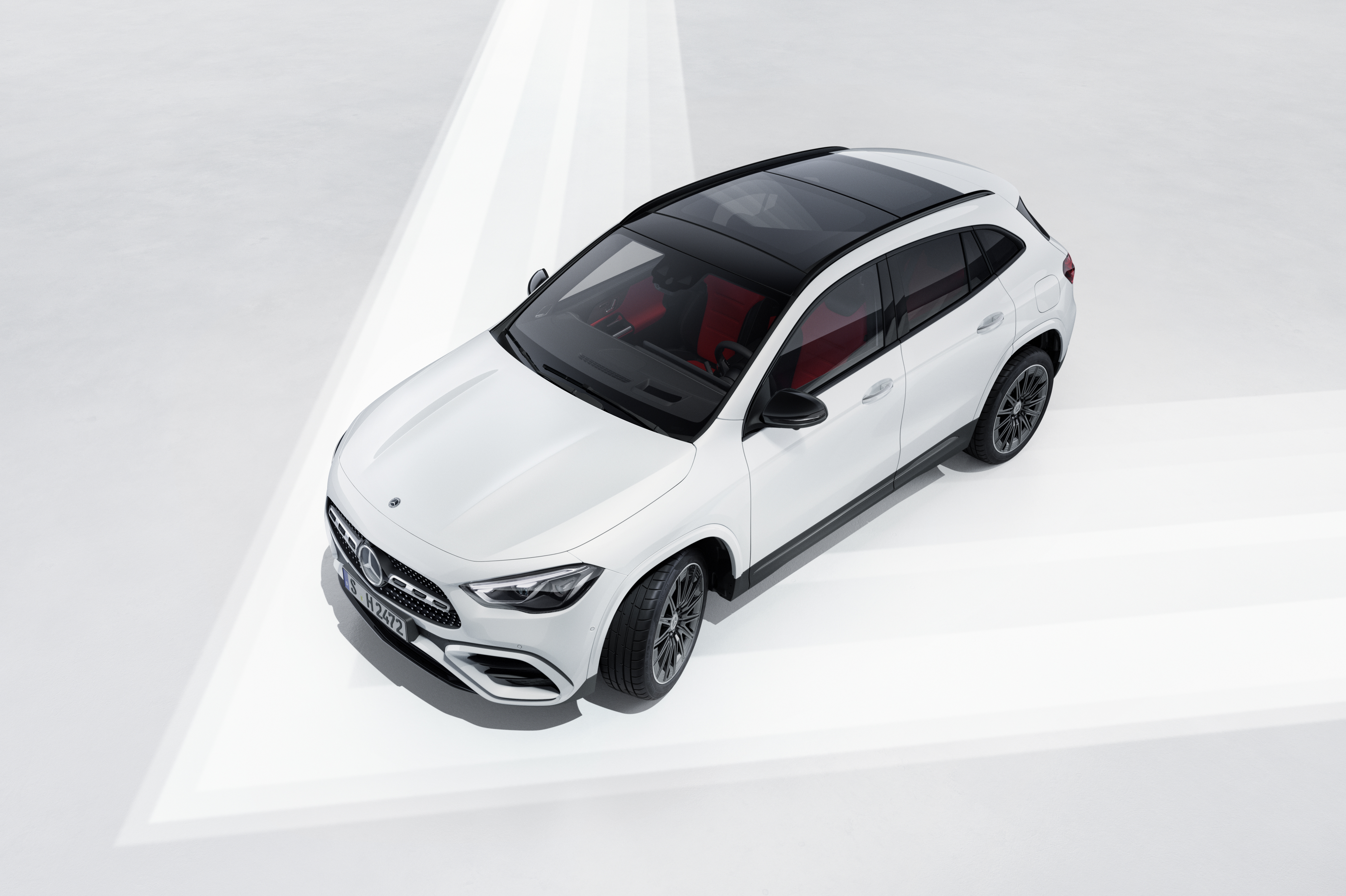 Mercedes GLA 2023 vue haut