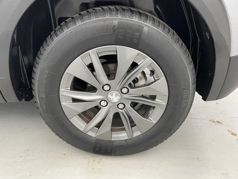 Image secondaire du véhicule 17