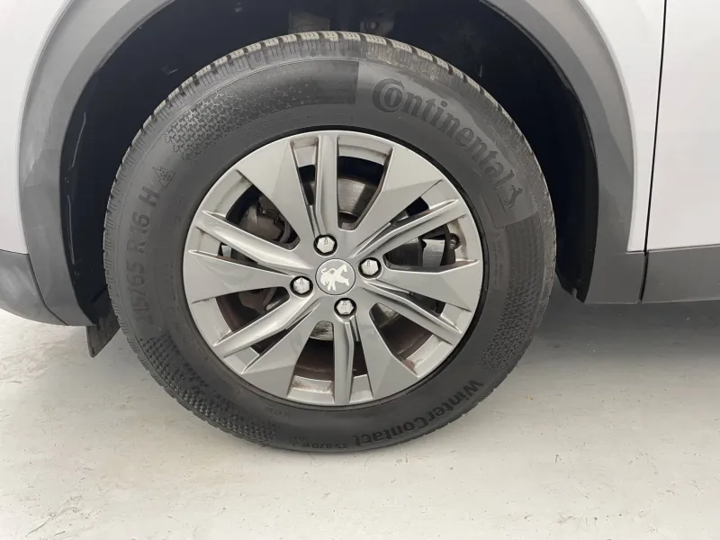 Image secondaire du véhicule 18