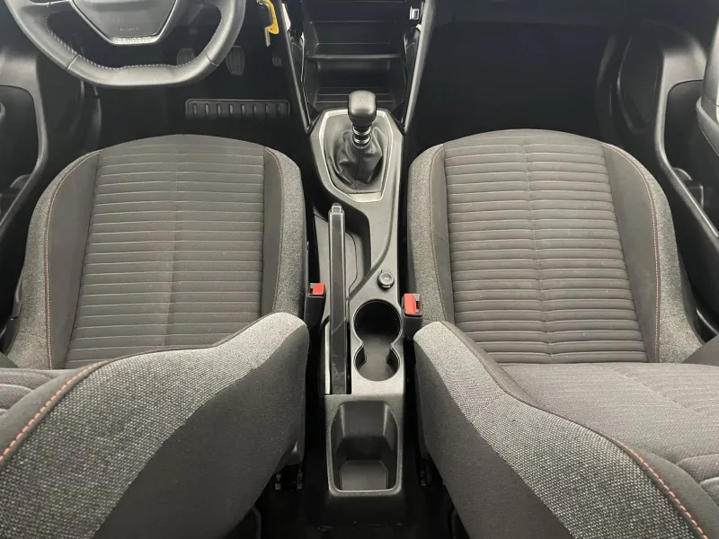 Image secondaire du véhicule 27