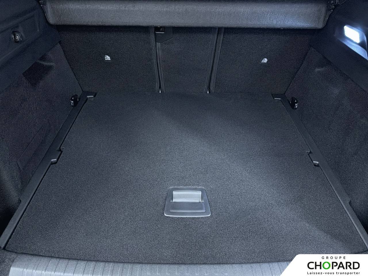 Image secondaire du véhicule 9