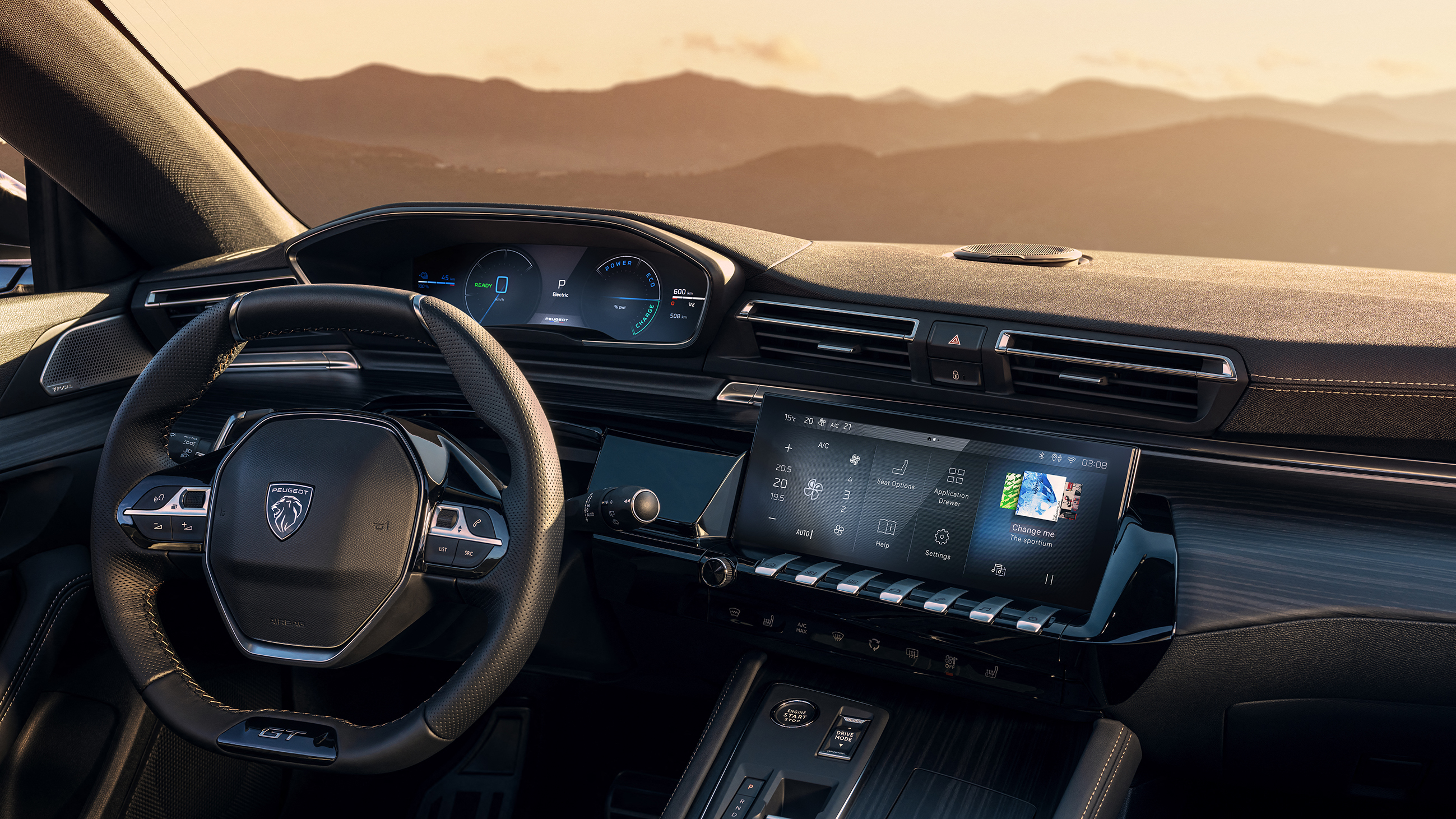 Peugeot 508 2023 : tableau de bord et écrans