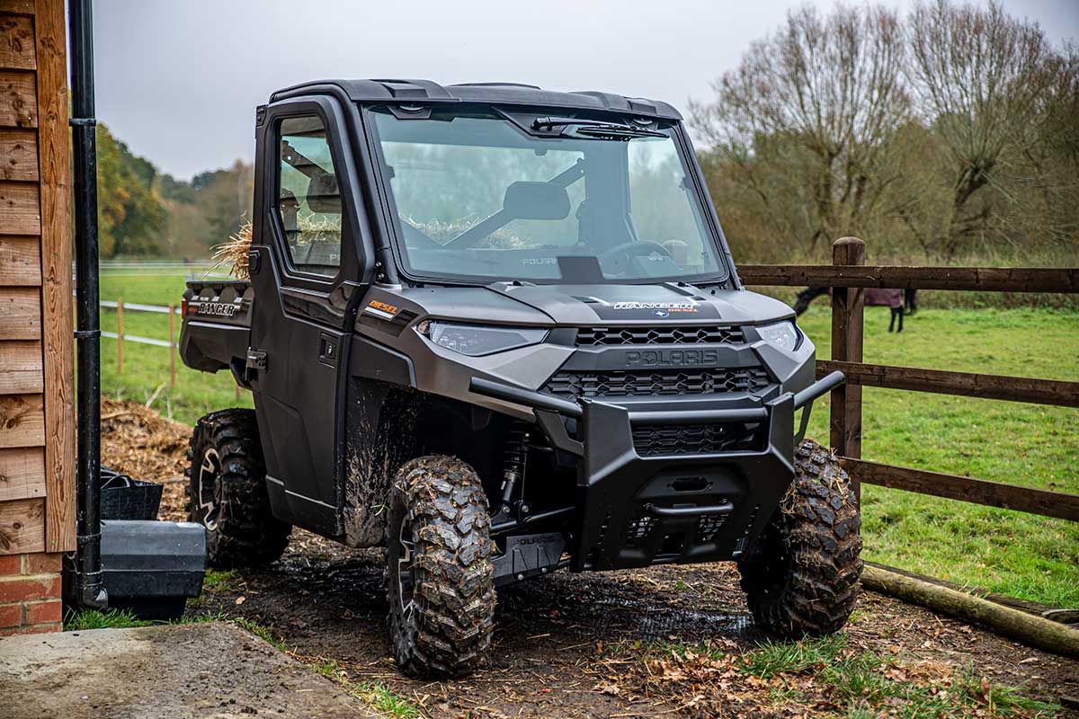Polaris Ranger Diesel Deluxe 2023 : Full Cab Plus face avant