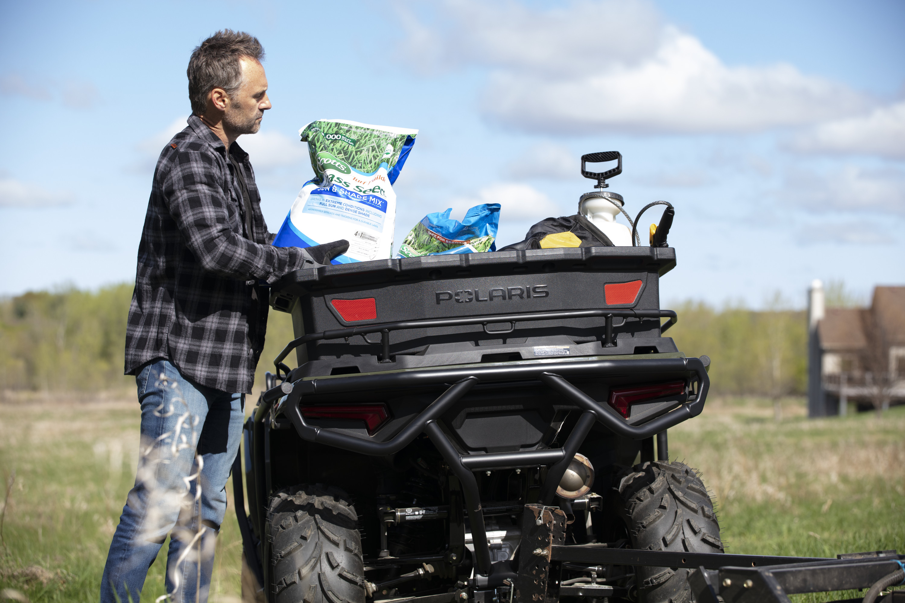 Polaris Sportsman 570 EPS 2023 : face arrière