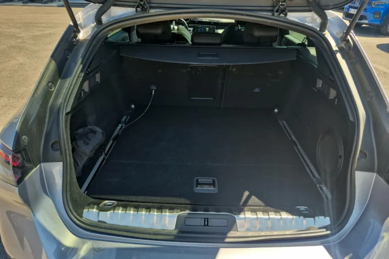 Image secondaire du véhicule 10