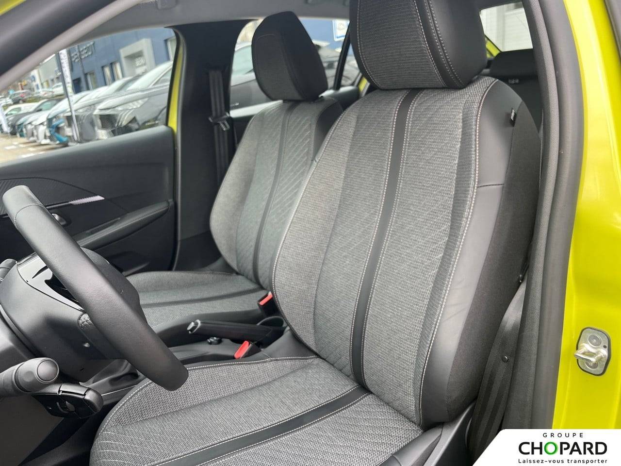 Image secondaire du véhicule 10