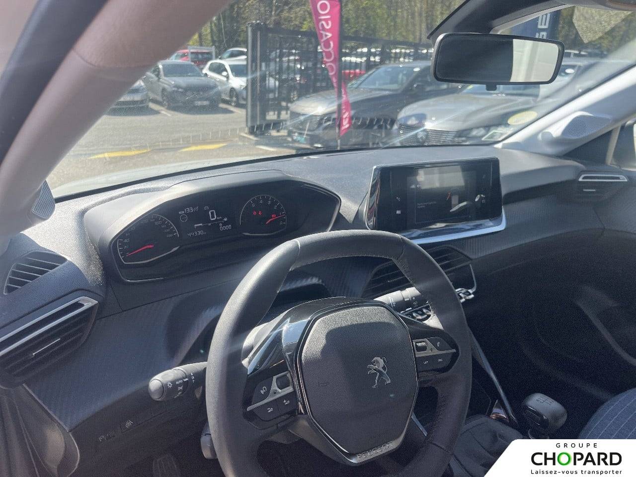 Image secondaire du véhicule 9