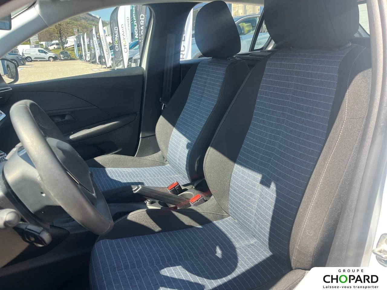 Image secondaire du véhicule 10