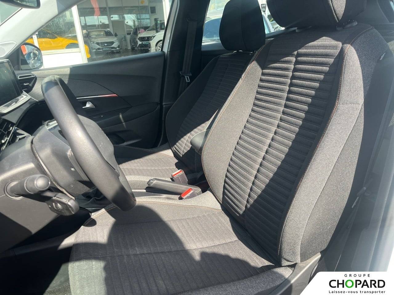 Image secondaire du véhicule 10