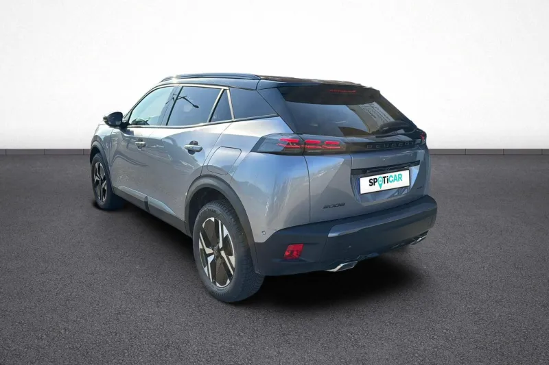 Image secondaire du véhicule 5