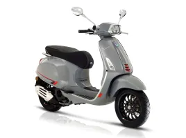 Vespa Sprint (2024) : Le sportif élégant aussi en électrique