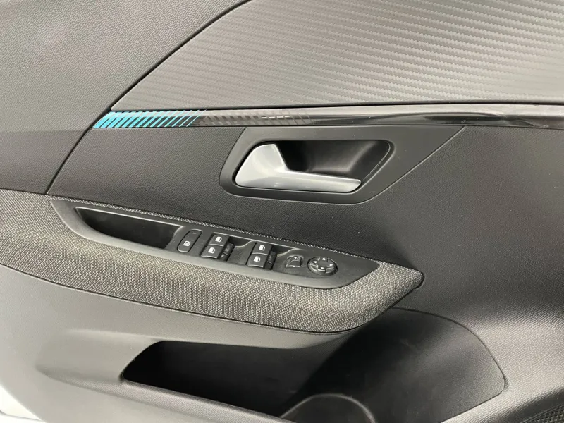 Image secondaire du véhicule 8