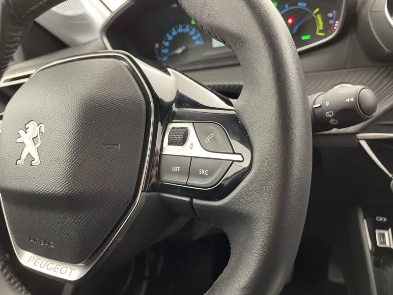 Image secondaire du véhicule 9