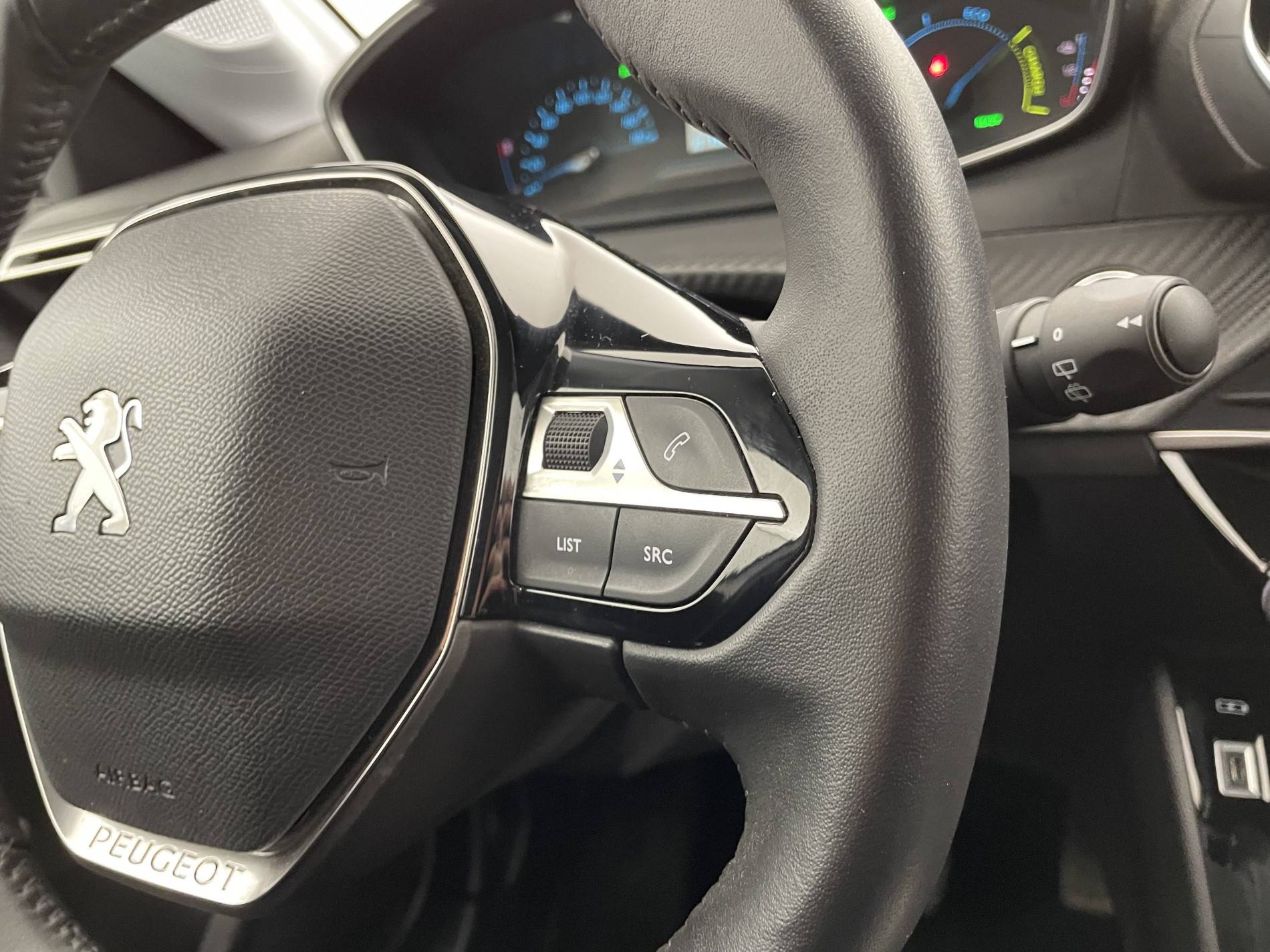 Image secondaire du véhicule 9