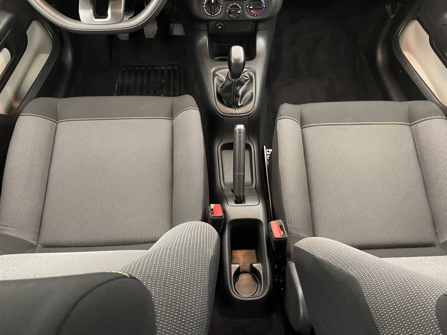 Image secondaire du véhicule 6