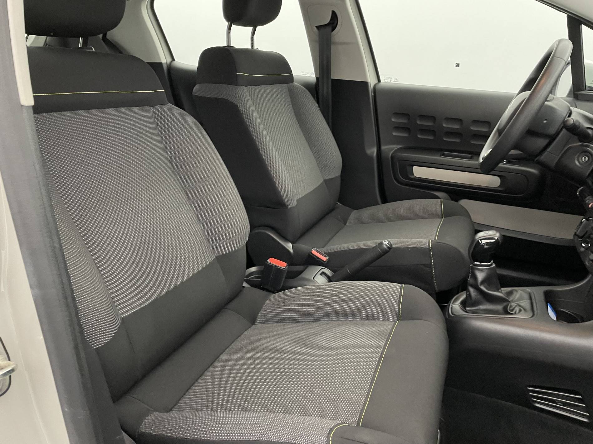 Image secondaire du véhicule 7