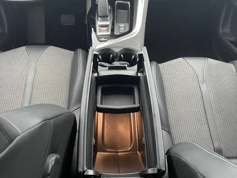 Image secondaire du véhicule 31