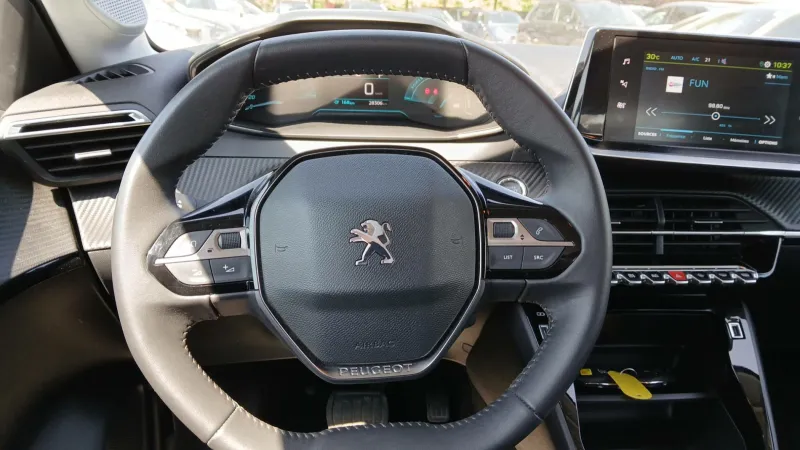 Image secondaire du véhicule 18