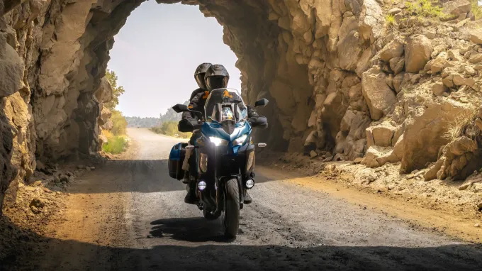Kawasaki Versys 1100 : Tunnel naturel