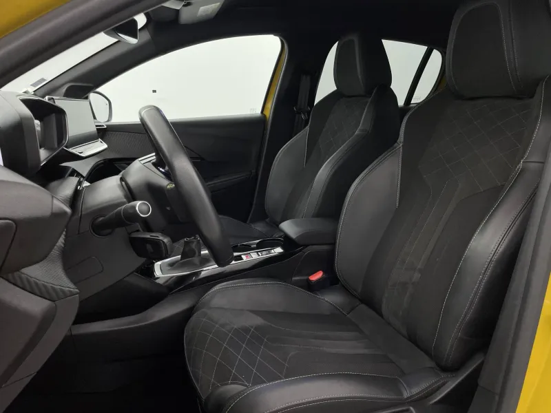 Image secondaire du véhicule 15