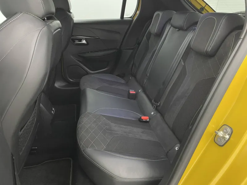 Image secondaire du véhicule 16