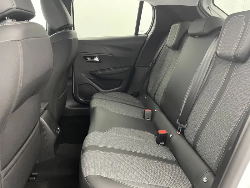 Image secondaire du véhicule 16