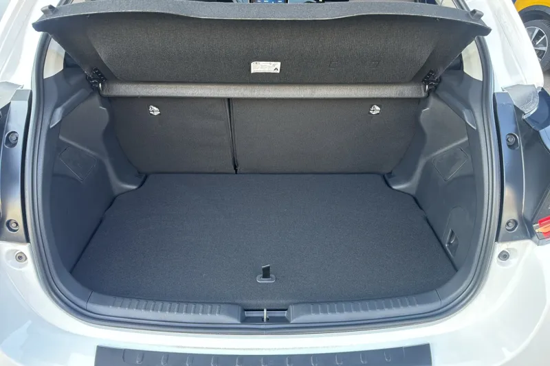 Image secondaire du véhicule 10