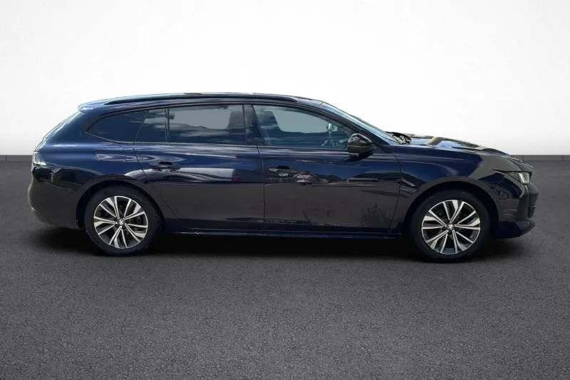 Image secondaire du véhicule 8