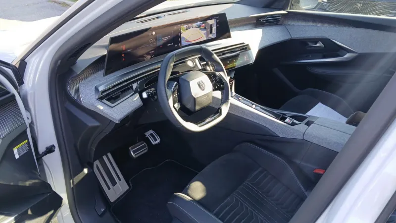 Image secondaire du véhicule 12