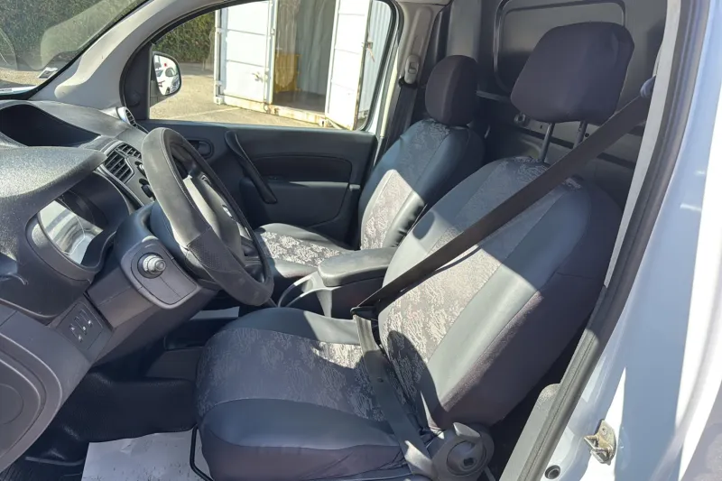 Image secondaire du véhicule 11