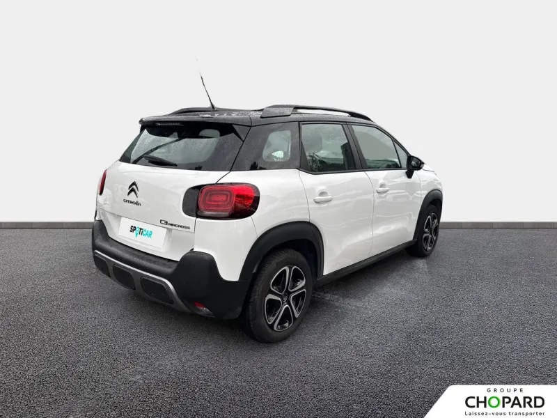 Image secondaire du véhicule 9