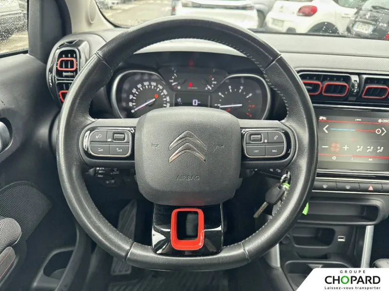 Image secondaire du véhicule 18