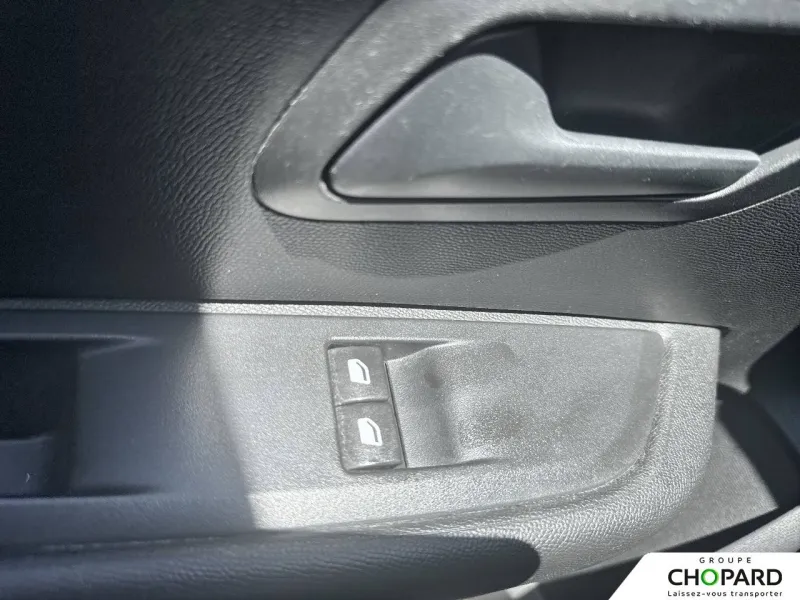 Image secondaire du véhicule 21