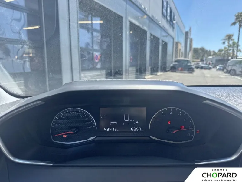 Image secondaire du véhicule 22