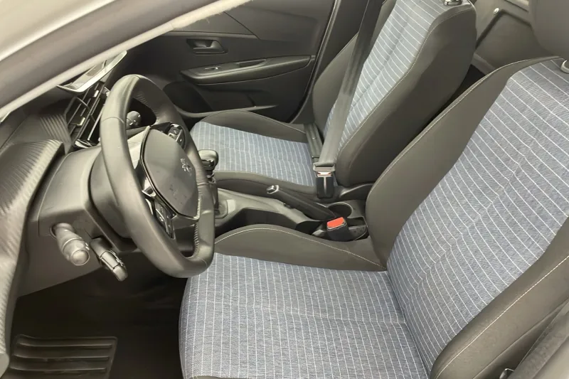 Image secondaire du véhicule 14