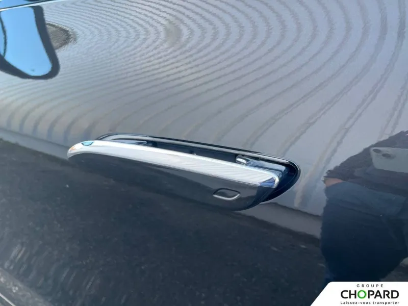 Image secondaire du véhicule 22