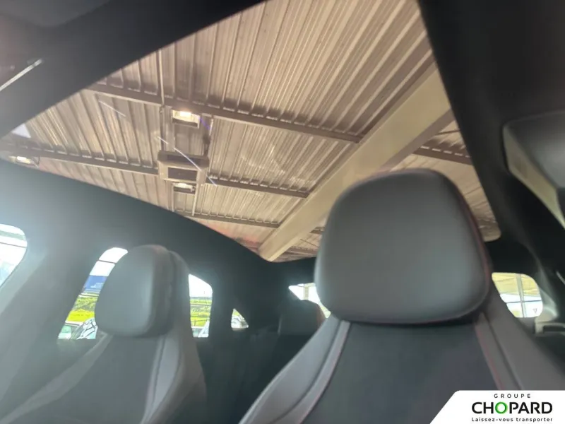 Image secondaire du véhicule 15