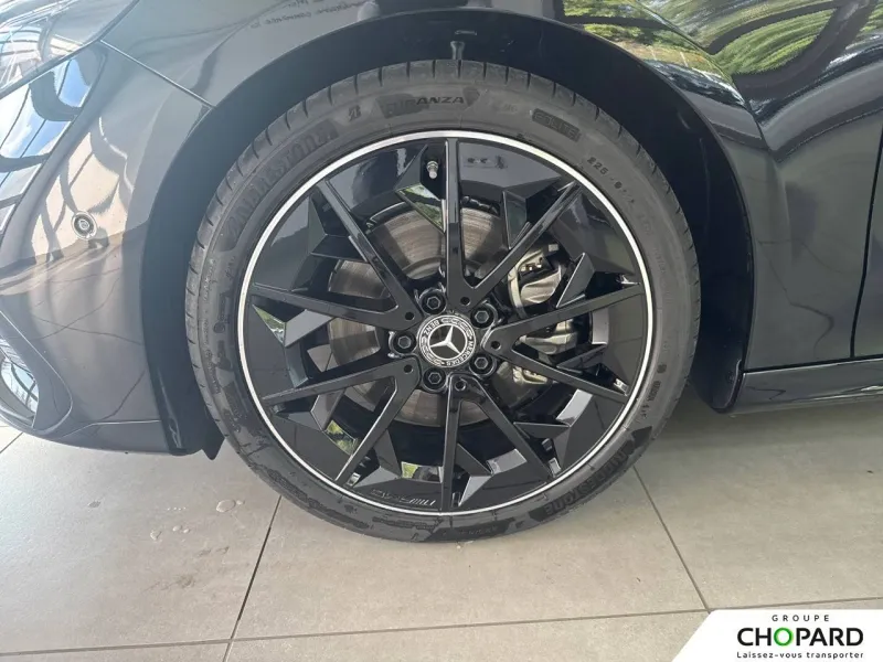 Image secondaire du véhicule 11