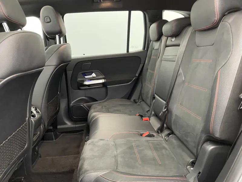 Image secondaire du véhicule 17