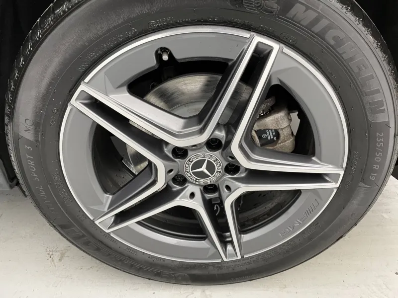 Image secondaire du véhicule 18