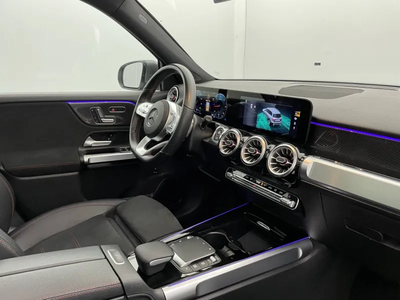 Image secondaire du véhicule 35