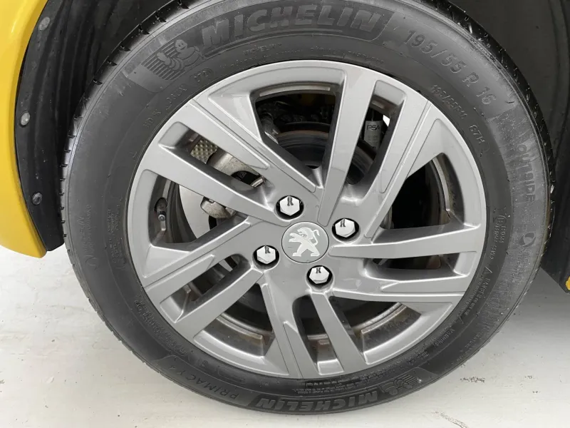 Image secondaire du véhicule 18