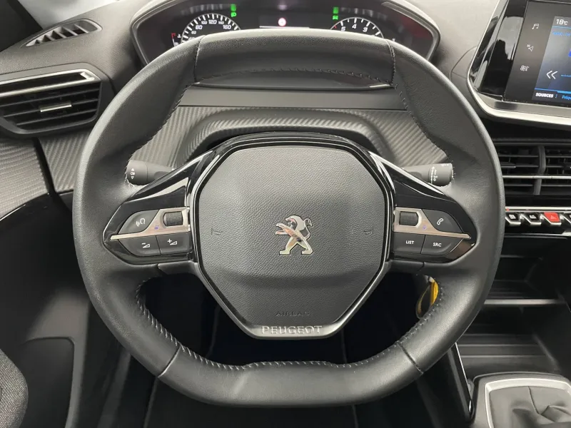 Image secondaire du véhicule 24