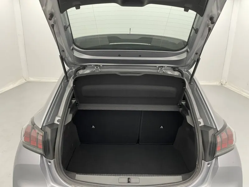 Image secondaire du véhicule 14