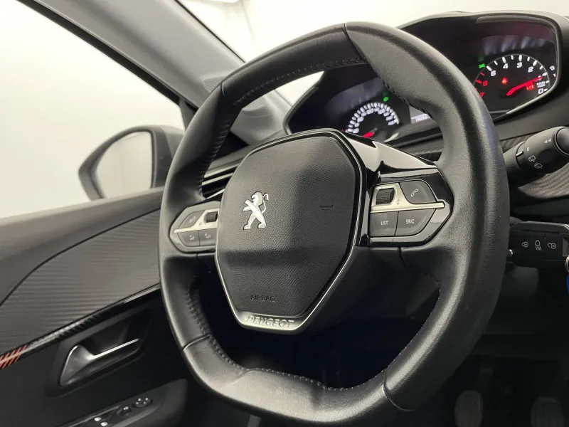 Image secondaire du véhicule 30