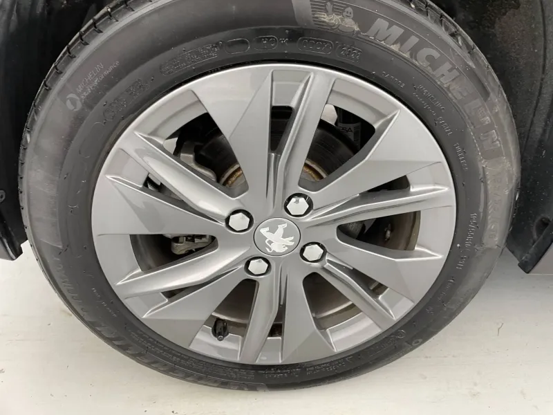 Image secondaire du véhicule 18