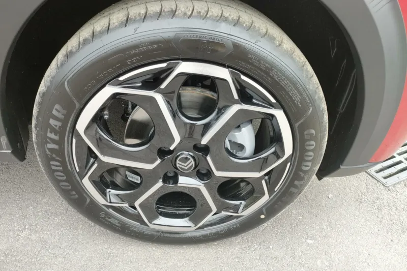 Image secondaire du véhicule 15