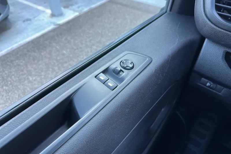 Image secondaire du véhicule 23