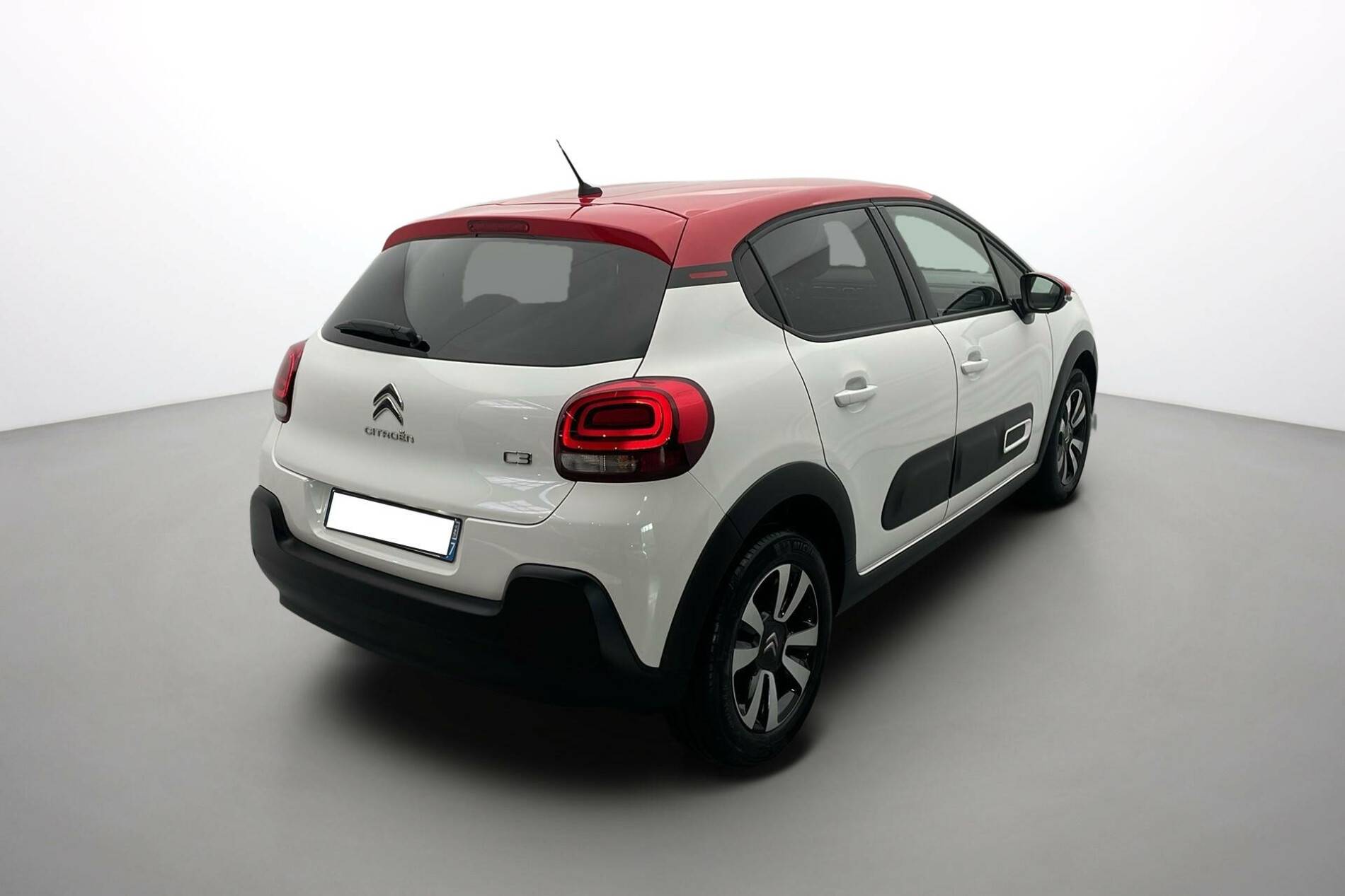 Image secondaire du véhicule 8