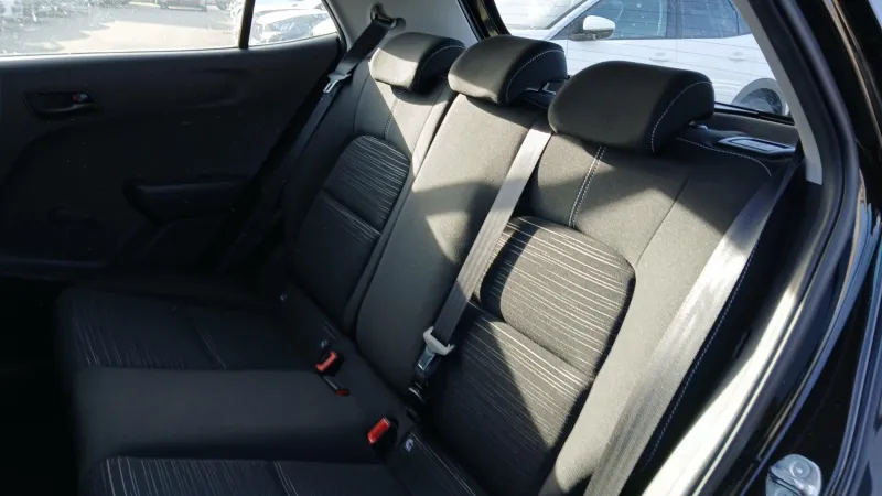 Image secondaire du véhicule 12